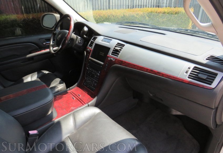 2012 Cadillac Escalade ESV - Image 41