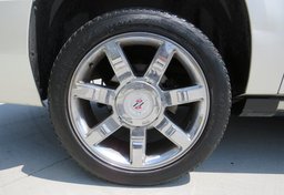2012 Cadillac Escalade ESV - Image 19