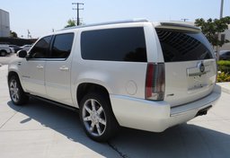 2012 Cadillac Escalade ESV - Image 9