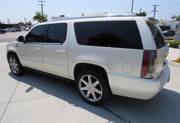 2012 Cadillac Escalade ESV - Image 7