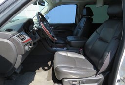 2012 Cadillac Escalade ESV - Image 30