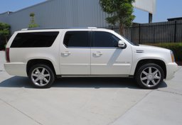 2012 Cadillac Escalade ESV - Image 14