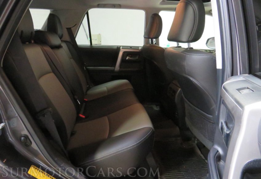 2019 Toyota 4Runner - Image 28