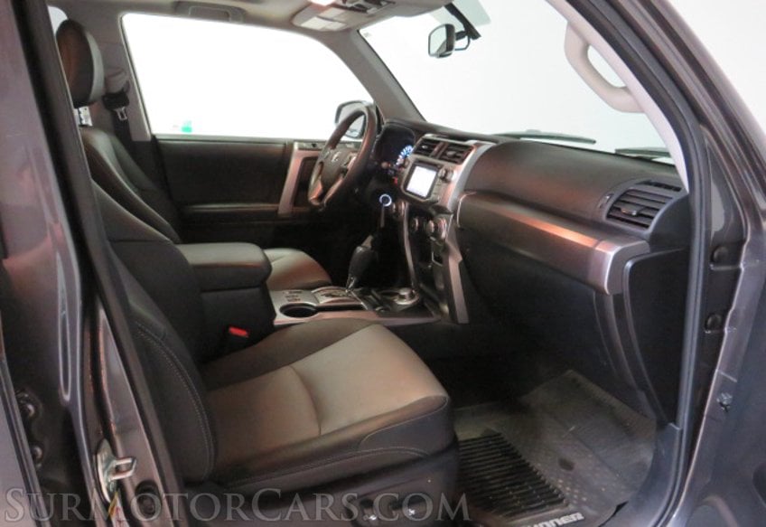 2019 Toyota 4Runner - Image 26