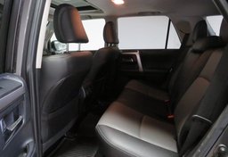 2019 Toyota 4Runner - Image 31