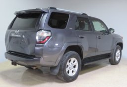 2019 Toyota 4Runner - Image 9