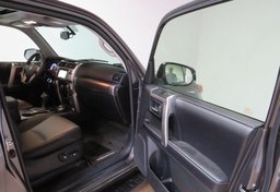 2019 Toyota 4Runner - Image 22