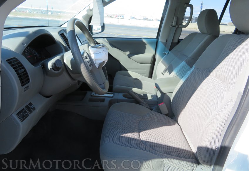 2019 Nissan Frontier - Image 24