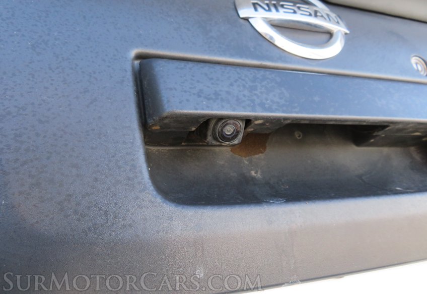 2019 Nissan Frontier - Image 17