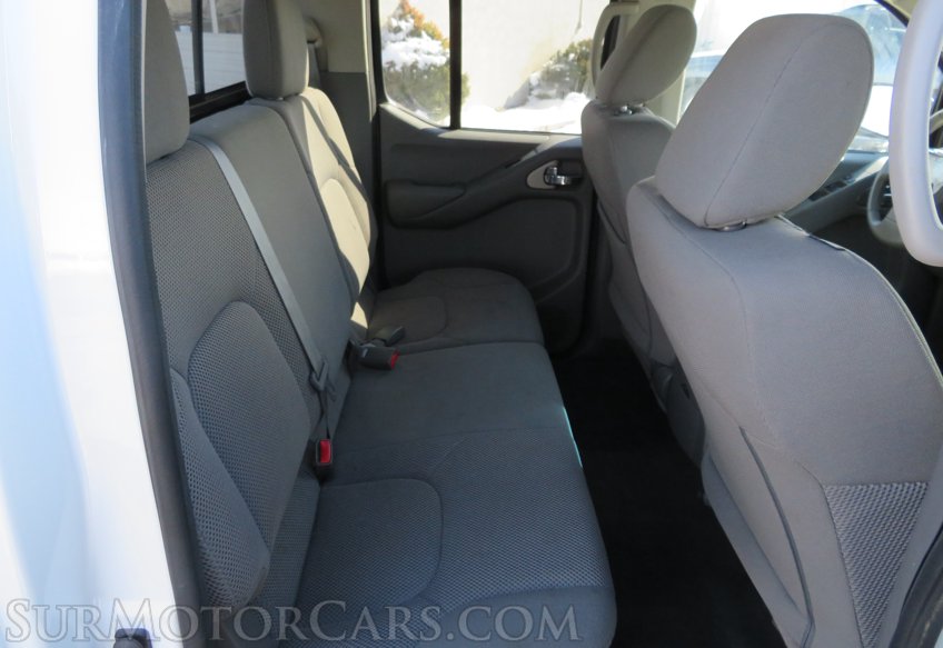 2019 Nissan Frontier - Image 27