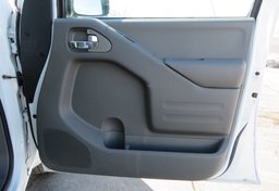 2019 Nissan Frontier - Image 43