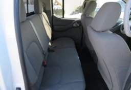 2019 Nissan Frontier - Image 27