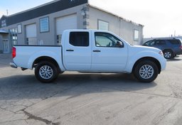 2019 Nissan Frontier - Image 6