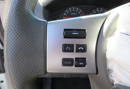 2019 Nissan Frontier - Image 33