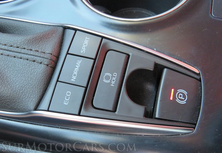 2020 Toyota Camry - Image 42