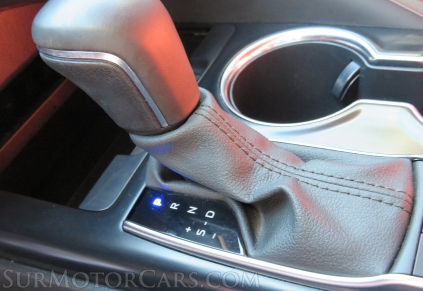 2020 Toyota Camry - Image 36