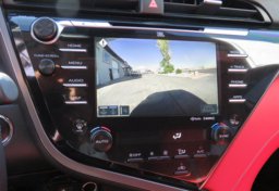 2020 Toyota Camry - Image 34