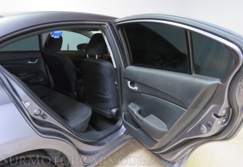 2015 Honda Civic - Image 23