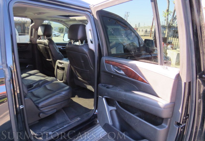2016 Cadillac Escalade ESV - Image 28