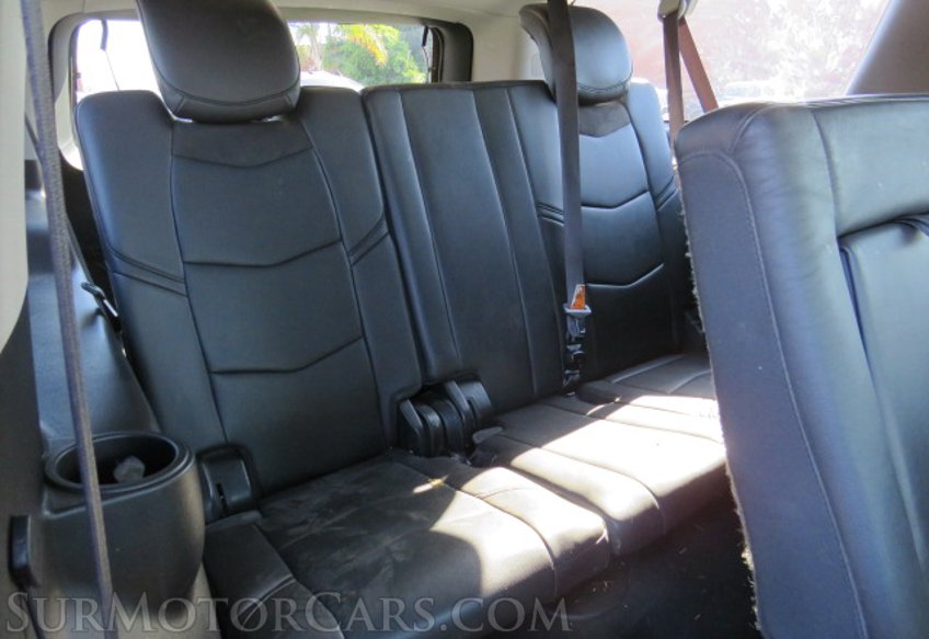 2016 Cadillac Escalade ESV - Image 34