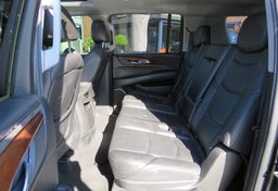 2016 Cadillac Escalade ESV - Image 31