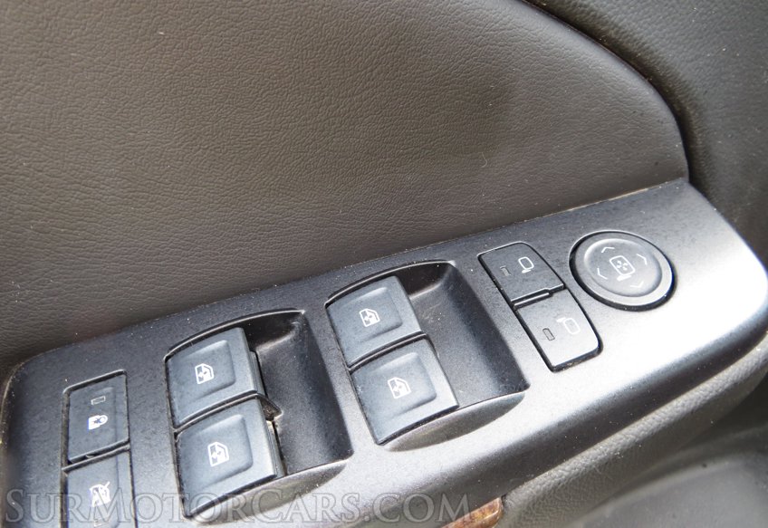 2018 Chevrolet Suburban - Image 37