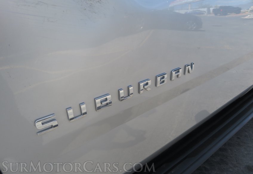 2018 Chevrolet Suburban - Image 18
