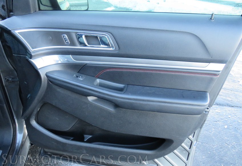 2016 Ford Explorer - Image 55