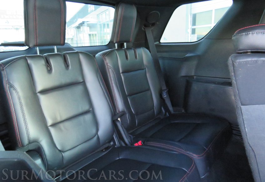 2016 Ford Explorer - Image 31