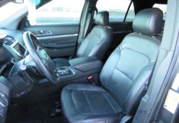 2016 Ford Explorer - Image 28