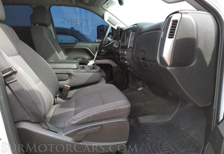 2018 Chevrolet Silverado 2500HD - Image 5