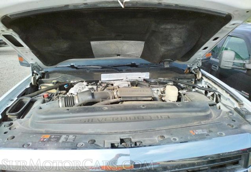 2018 Chevrolet Silverado 2500HD - Image 8