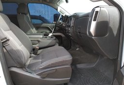 2018 Chevrolet Silverado 2500HD - Image 5