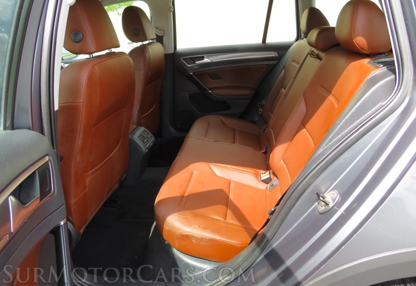 2017 Volkswagen Golf Alltrack - Image 34