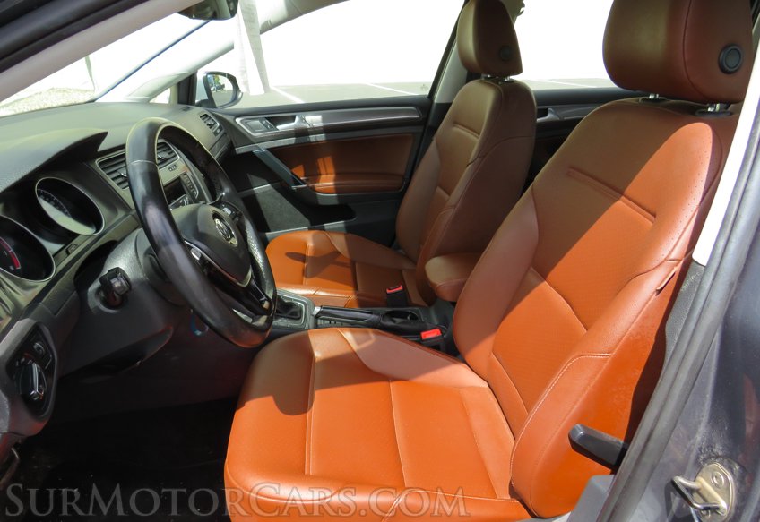 2017 Volkswagen Golf Alltrack - Image 30