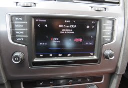 2017 Volkswagen Golf Alltrack - Image 44