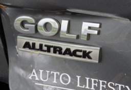 2017 Volkswagen Golf Alltrack - Image 23