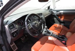 2017 Volkswagen Golf Alltrack - Image 29