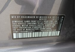 2017 Volkswagen Golf Alltrack - Image 60