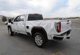 2020 GMC Sierra 2500HD - Image 5