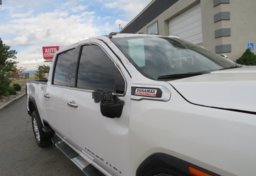 2020 GMC Sierra 2500HD - Image 11