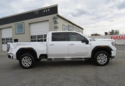 2020 GMC Sierra 2500HD - Image 9