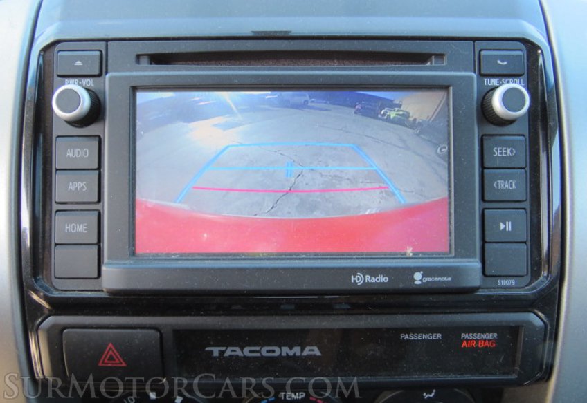 2015 Toyota Tacoma - Image 33