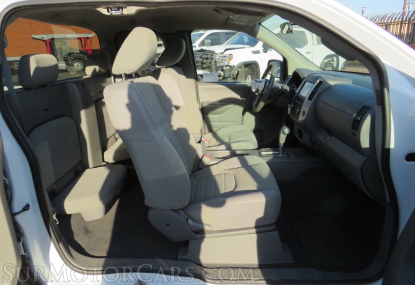 2019 Nissan Frontier - Image 22