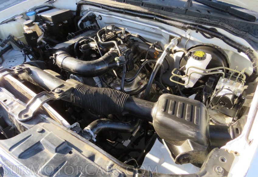 2019 Nissan Frontier - Image 40