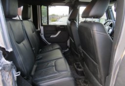 2016 Jeep Wrangler Unlimited - Image 32