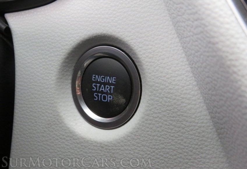 2020 Toyota Corolla Hatchback - Image 41