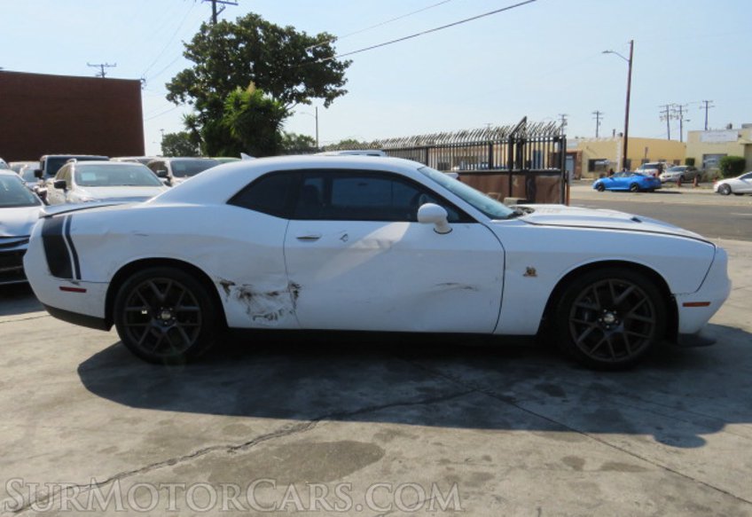 2016 Dodge Challenger - Image 5
