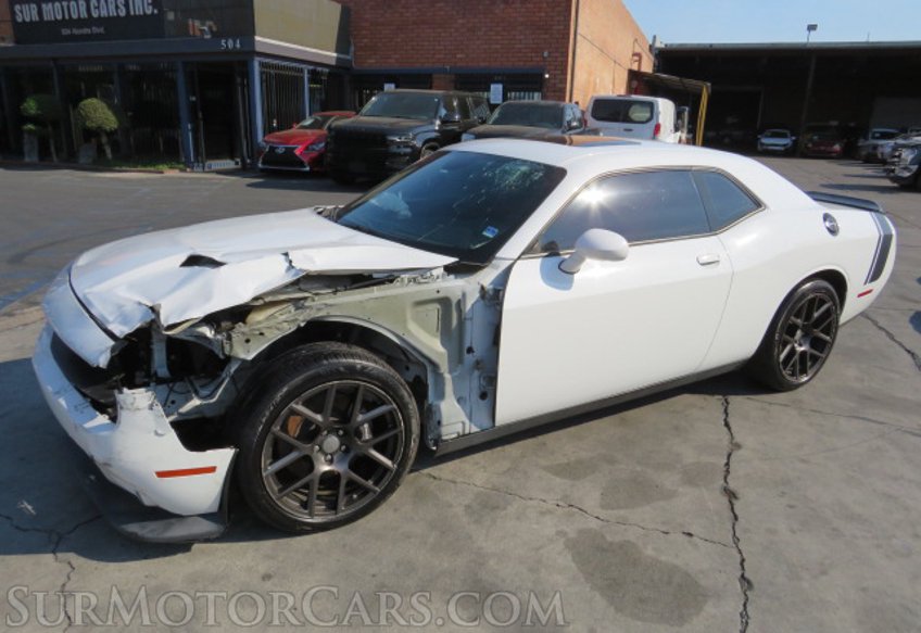 2016 Dodge Challenger - Image 2