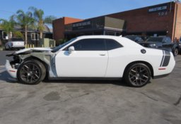 2016 Dodge Challenger - Image 6